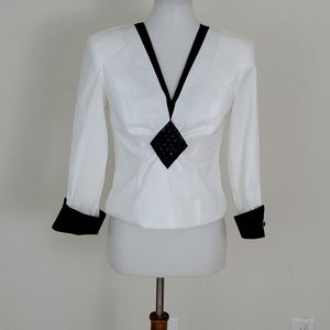 JR Nites by Caliendo black and white top size 6